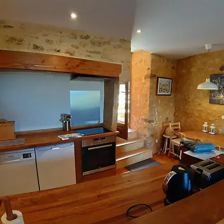 펜션 Charming Stone Village House