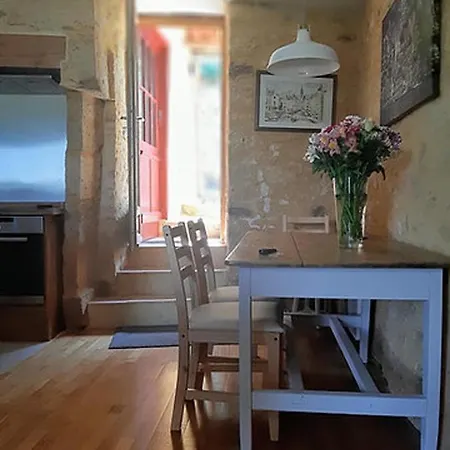 Charming Stone Village House * Belvès