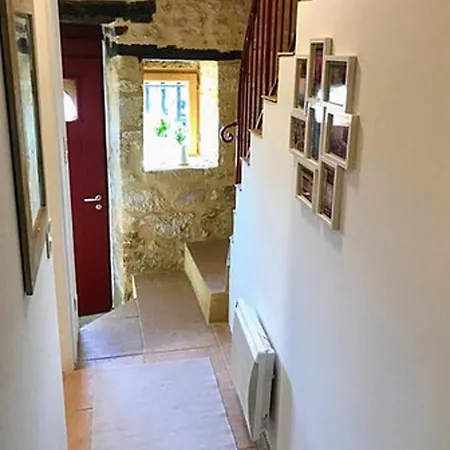 Charming Stone Village House Belvès